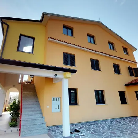 With Parking Space Vilanija, - 24656 Lejlighed Umag